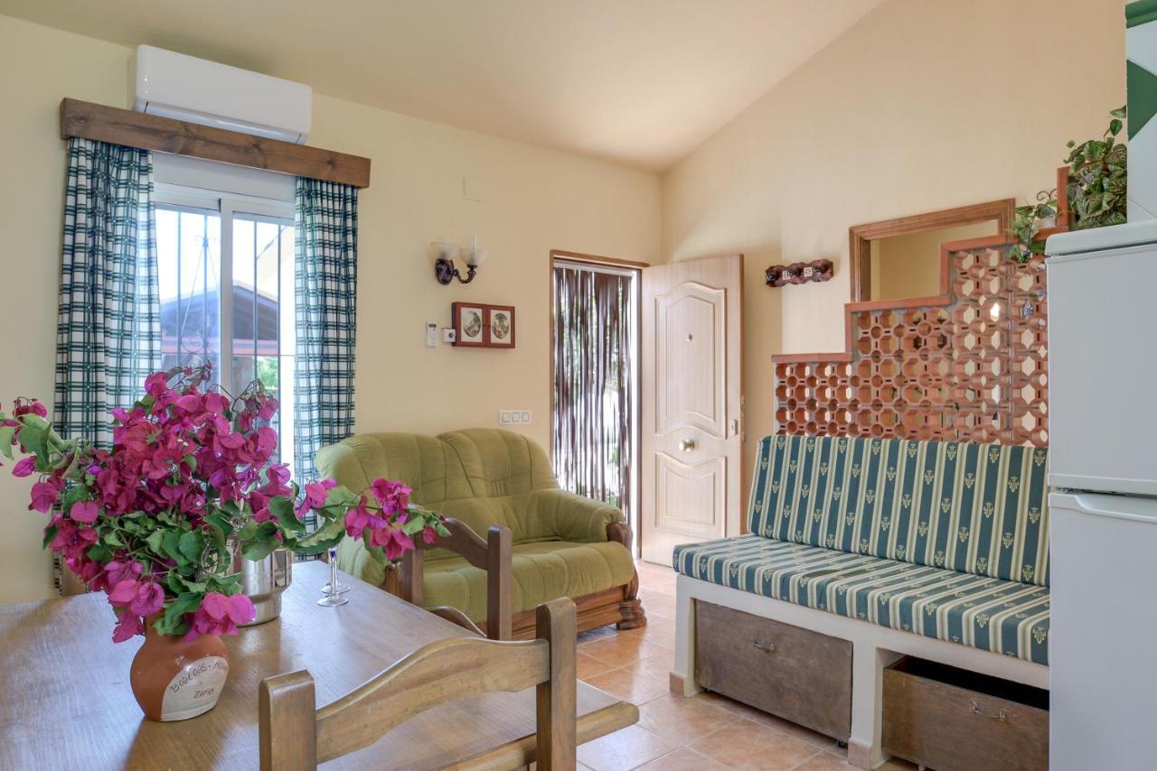 Casa Buganvilla Кониль-де-ла-Фронтера Экстерьер фото