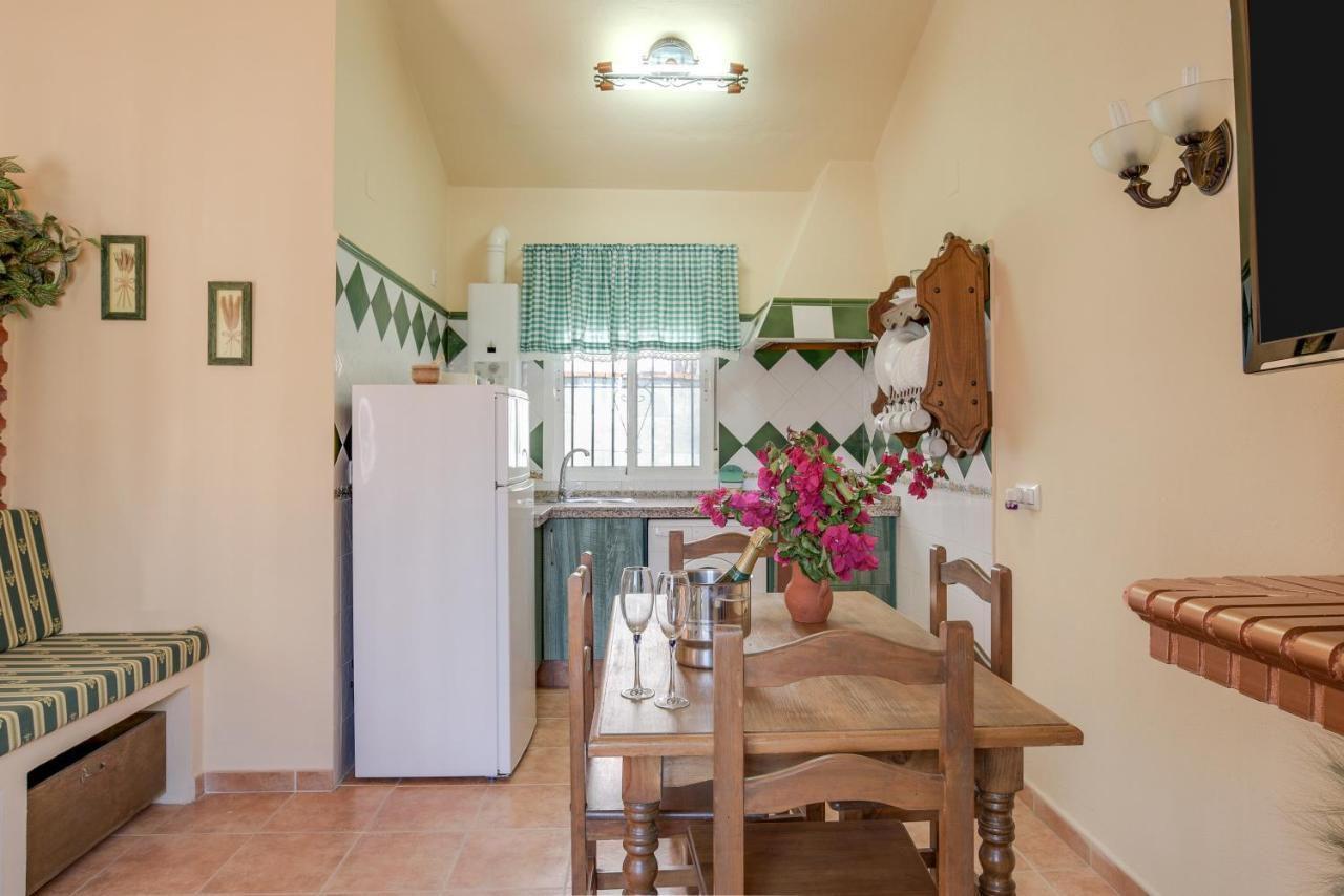 Casa Buganvilla Кониль-де-ла-Фронтера Экстерьер фото